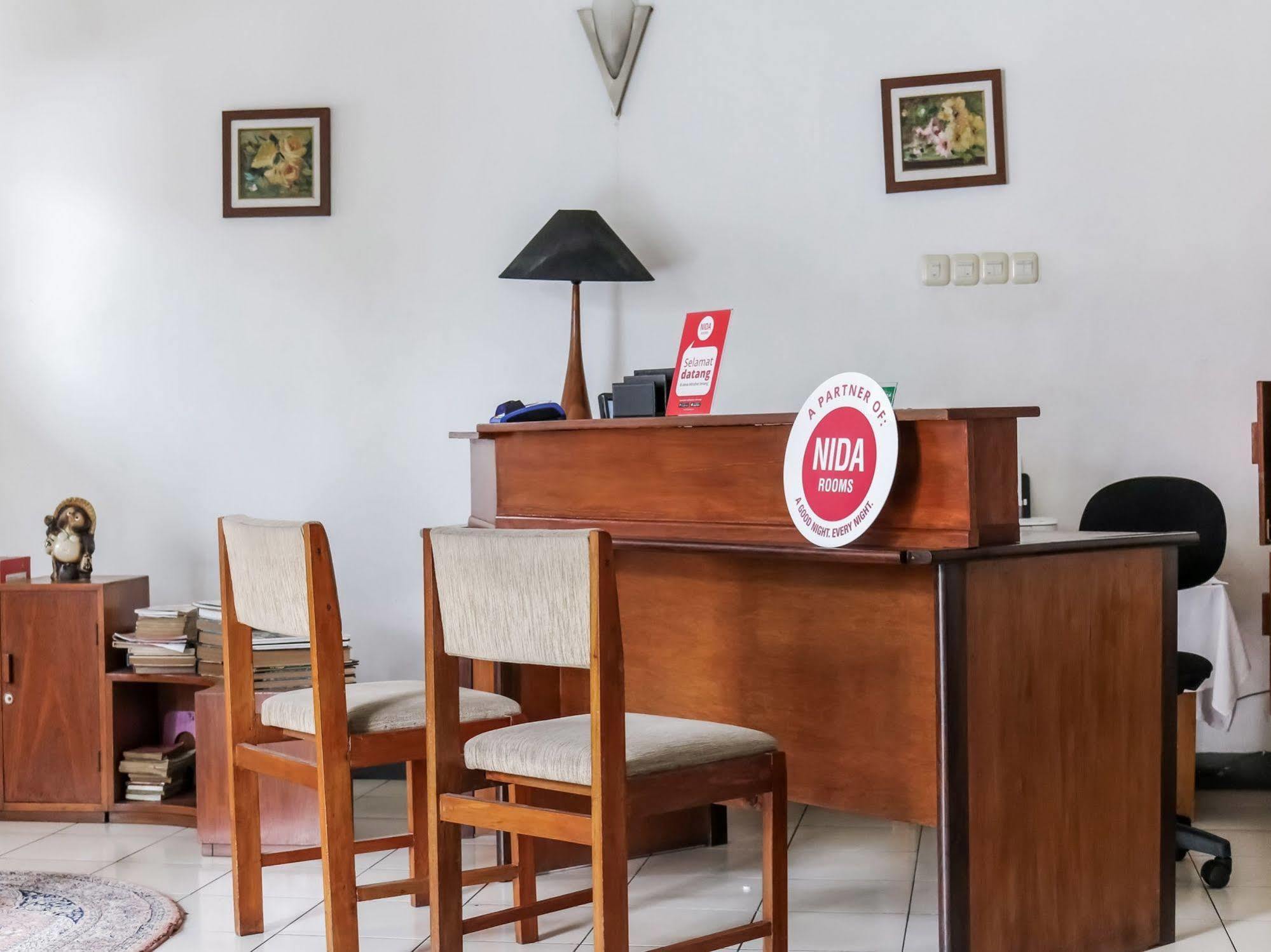 Nida Setra Sari Kulon